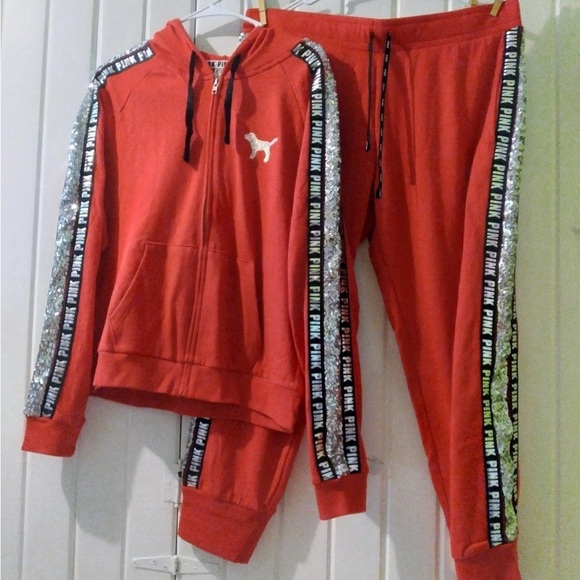 VS PINK bling outfit set-large hoodie X-large joggers NWOT - Picture 2 of 9